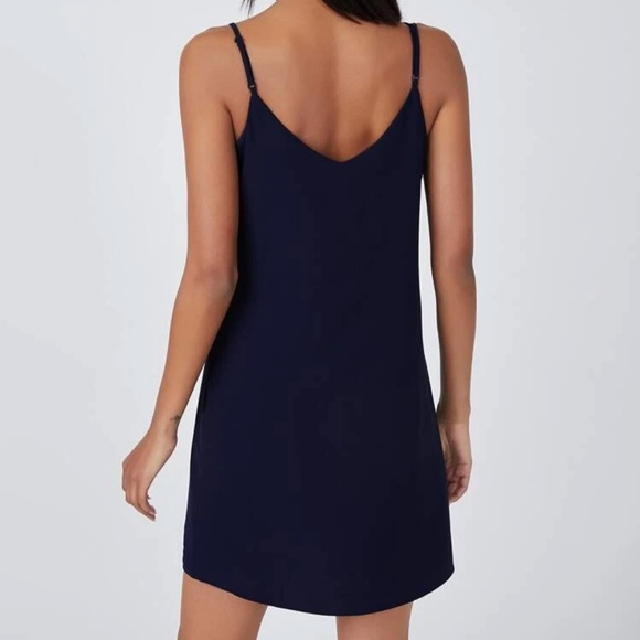 V neck cami strap mini sheath dress red - Picture 4 of 10